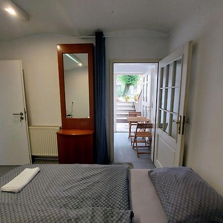R24, Rose House Apartment Любляна Екстериор снимка