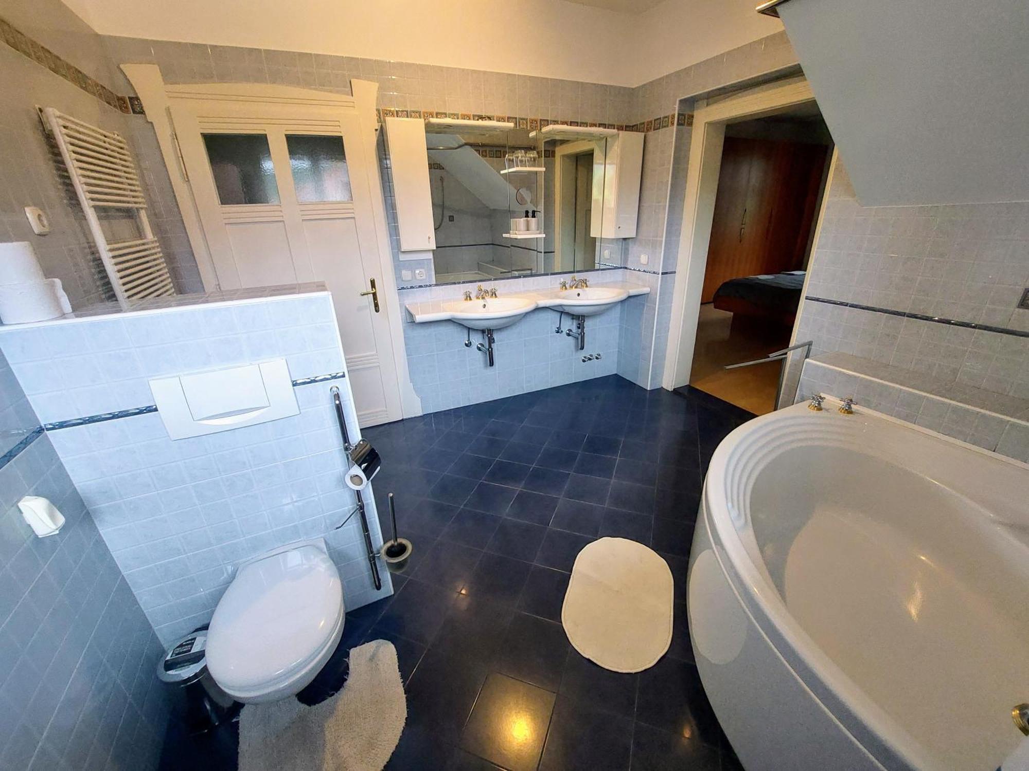 R24, Rose House Apartment Любляна Екстериор снимка