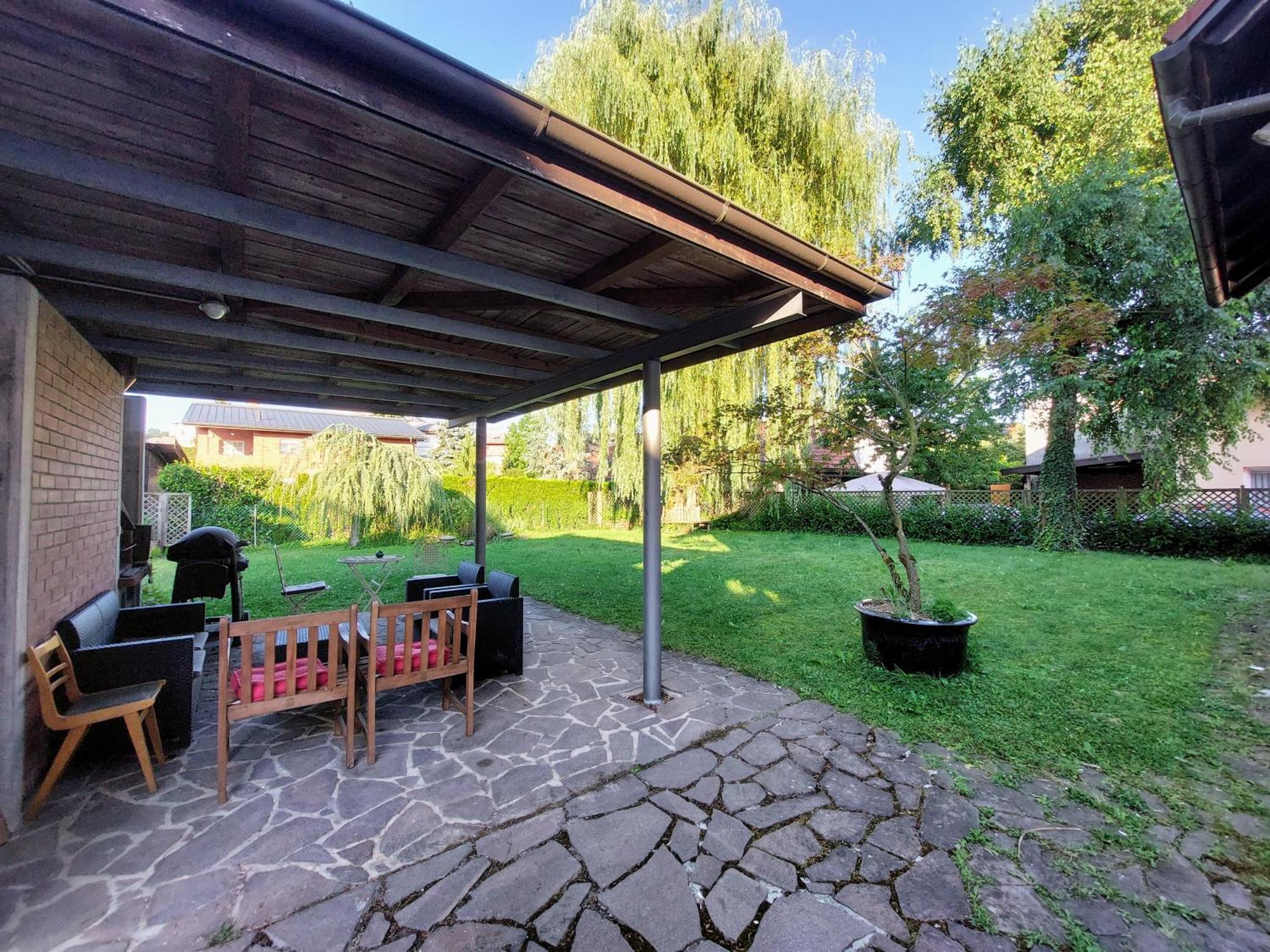 R24, Rose House Apartment Любляна Екстериор снимка